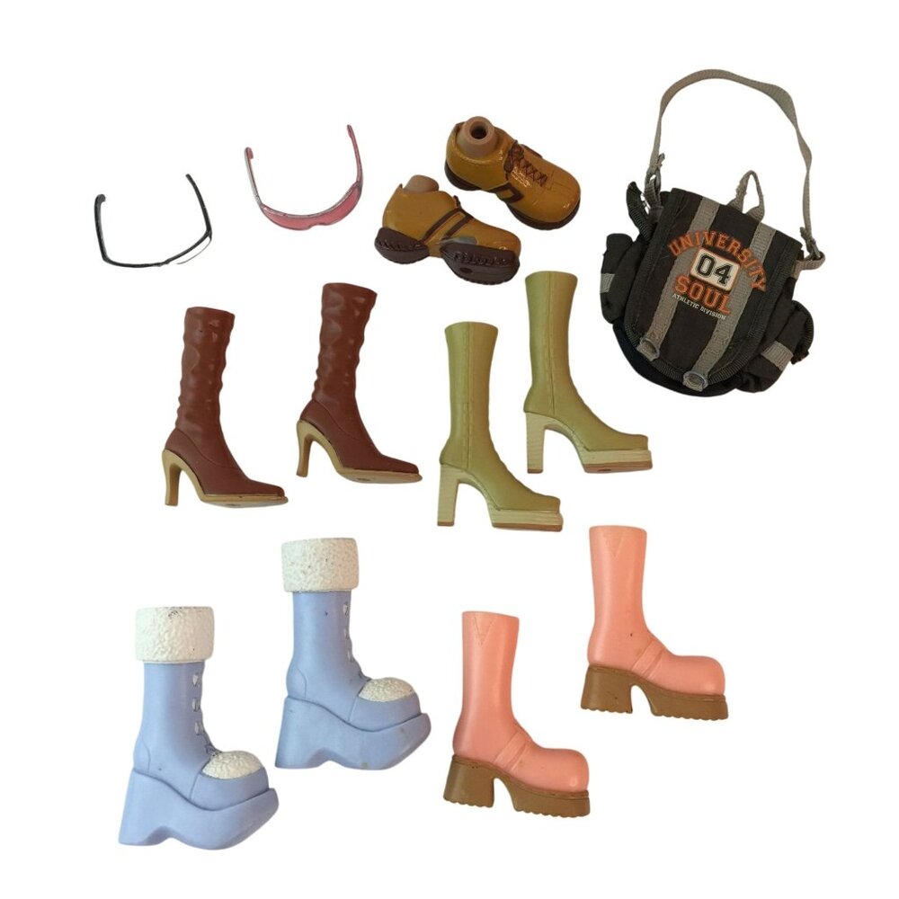 Vintage MGA‎ Bratz Doll Shoes Replacement Boots Sneakers Backpack Glasses